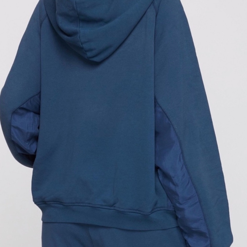 SKIMS French terry hoodie in Indigo EUC 2X - Picture 2 of 2